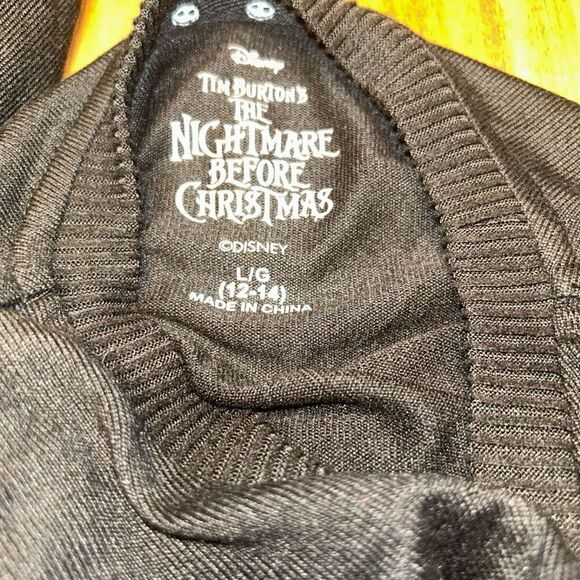 Disney Women's "The Nightmare Before Christmas" Sleep Shirt  Size Large 12/14 - Picture 4 of 7